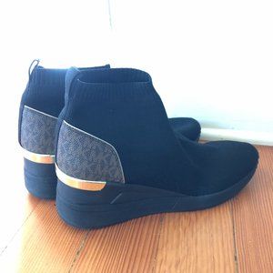 Michael Kors Skyler Stretch Knit Logo Sock Sneaker